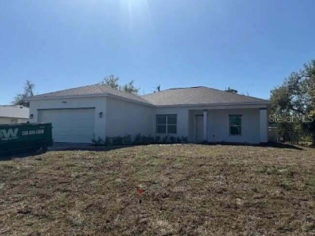 Building Photo - 5281 Gillot Blvd