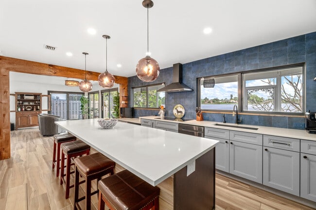 Photo - 1742 Harborside Cir