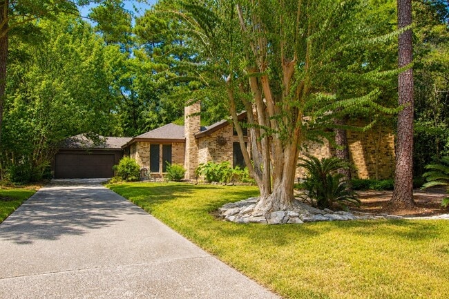 15 Mallard Glen Pl