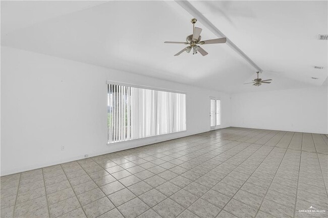 Photo - 20 Meadow Way Dr