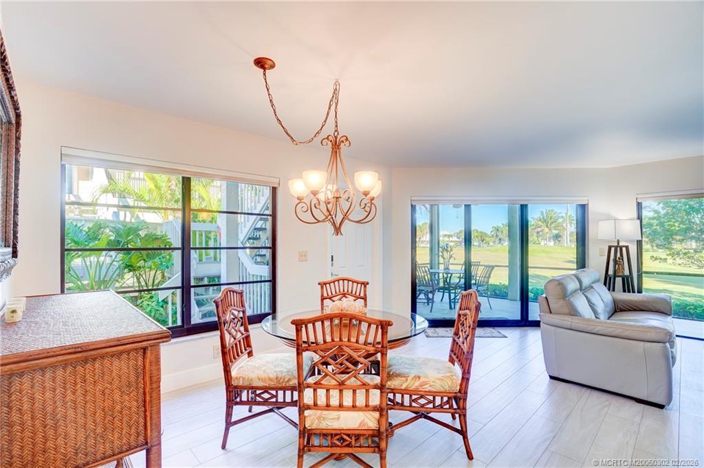 Photo - 331 Golfview Cir