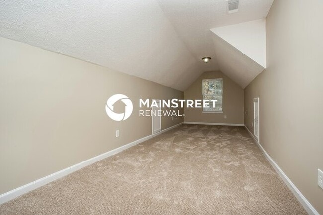 4 Bedroom Pet-Friendly Home in Atlanta, GA with Main Street Renewal