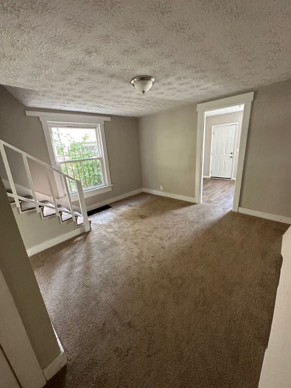 Photo - 685 Randolph St Unit 685