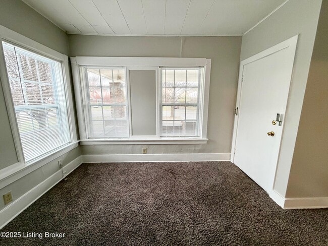 Photo - 1836 Algonquin Pkwy Unit 2