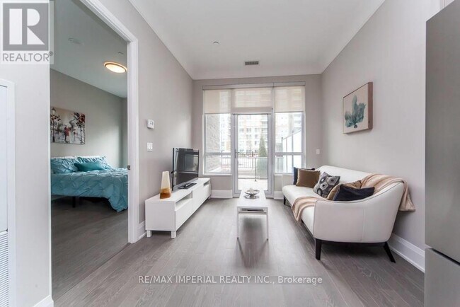 Photo - 398 Hwy 7 Unité 107