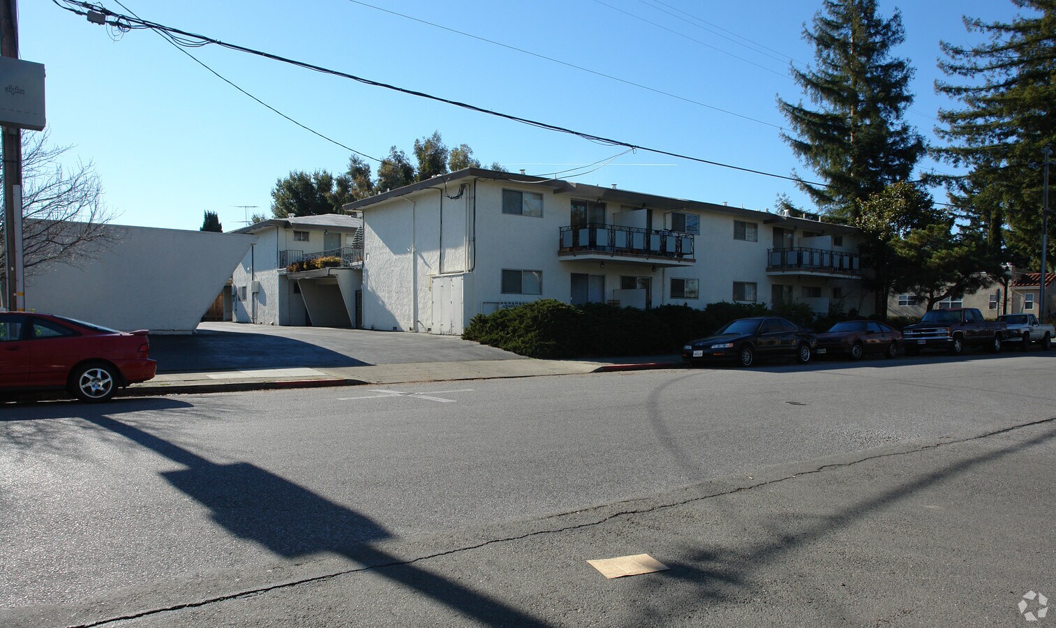 Photo - Rainbow Apartments