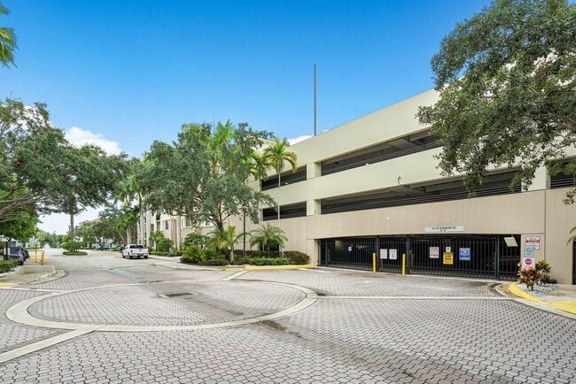 Photo - 4304 Renaissance Way