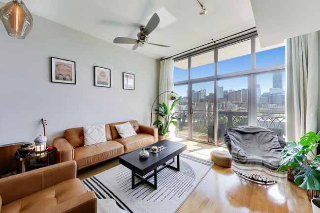 Photo - 1201 W Adams St Unit 805