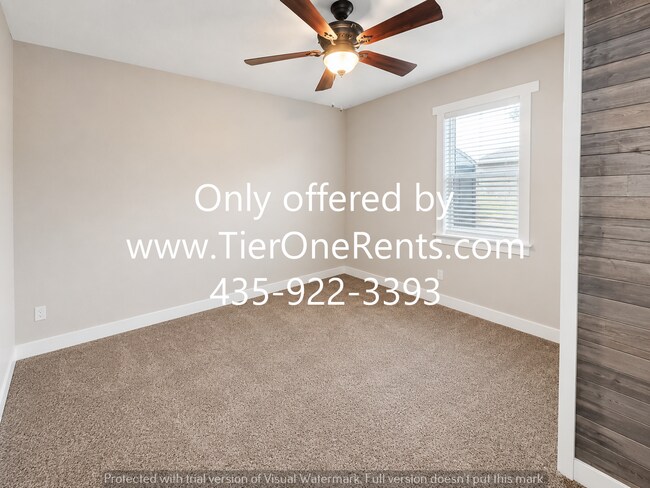 Photo - This property offers a NO DEPOSIT option available for qualified renters!