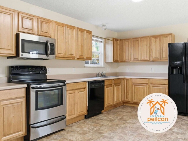 Photo - Charming 3-Bedroom Home with Spacious Open Layout – Minutes from Downtown Pensacola!