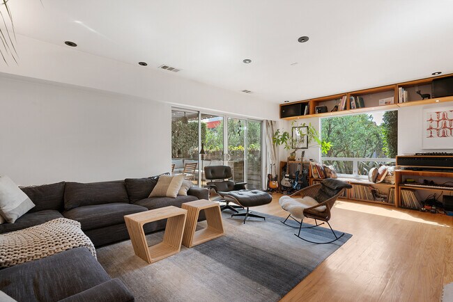 Photo - 1666 S CURSON Ave