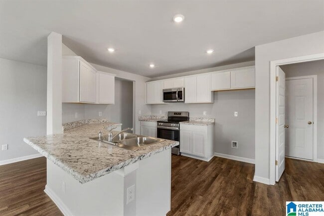 Photo - 1616 SIMMONS St