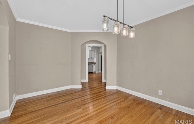 109 Handlan Ct