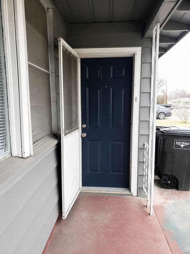 Photo - 4256 Standish Rd Unit B