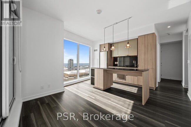 Photo - 25 Ordnance St Unité 1802