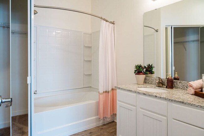 Columba - Bathroom 2
