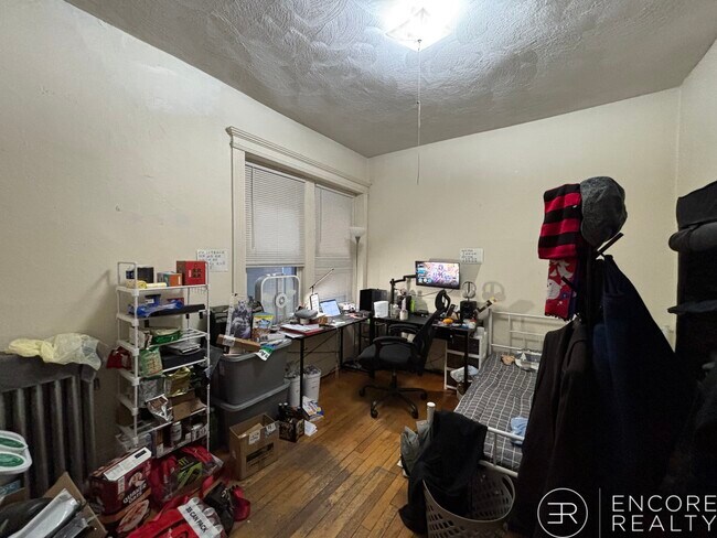Photo - 462 Park Dr