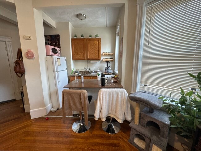 Photo - 242 Hemenway St