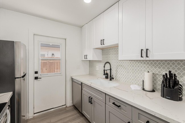 Photo - 6628 E Avalon Dr