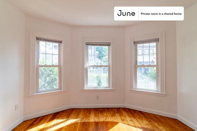 Photo - Room in Shared 4 bed/1 bath home Unidad C