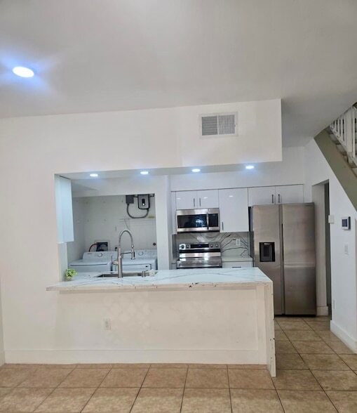 Building Photo - 18338 NW 68th Ave Unit B