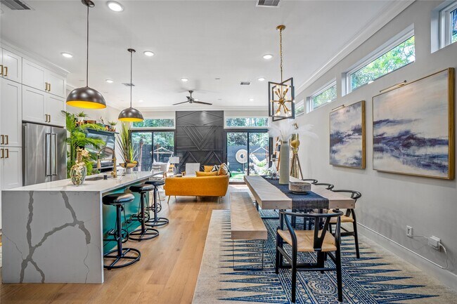 Photo - 3802 Buck St