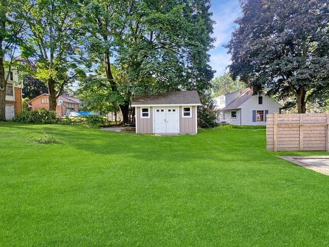 Photo - 2148 Omena Ave SE