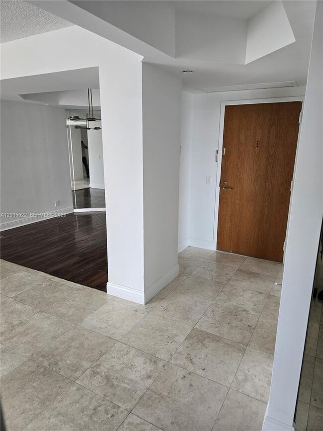 Photo - 3610 Yacht Club Dr Unit 1016