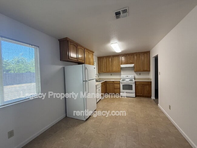 Photo - 6635 Chandler Dr
