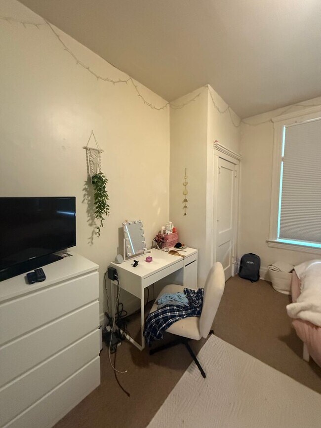 27 Welsford St Unit 01