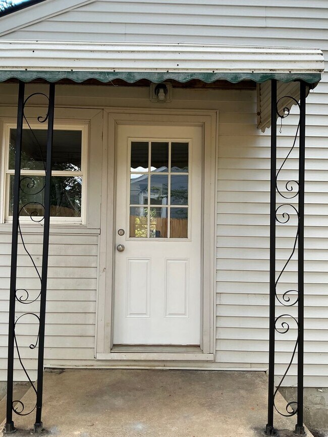 415 Gary Hills Dr