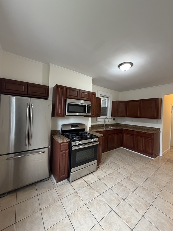Photo - 58 S 13th St Unit Apt 2