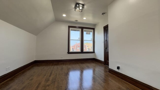 Building Photo - 5311 W Berenice Ave Unit 2