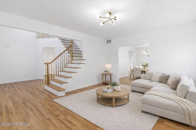 Photo - 69 Fortune Ct