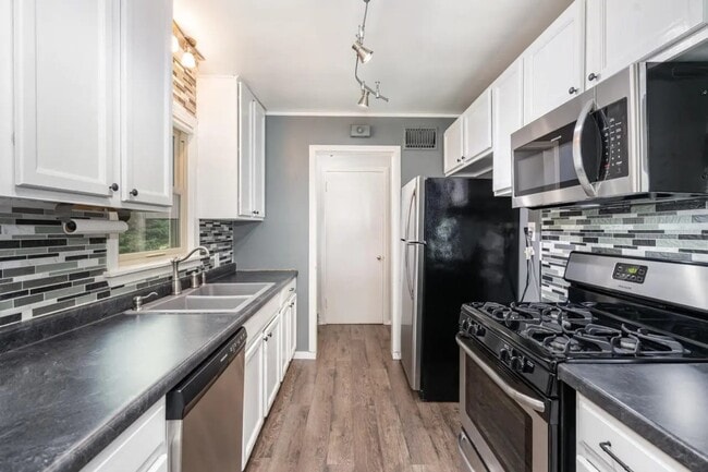 Photo - Northeast Benjamin Street