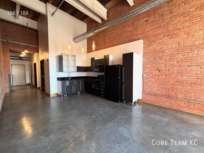 Photo - 382 W 22nd St Unit 806