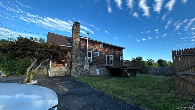 Building Photo - 12 Sebago Rd