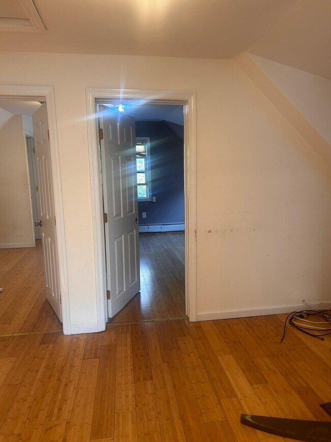 316 Summer Ave Unit Renovated 2 bdr