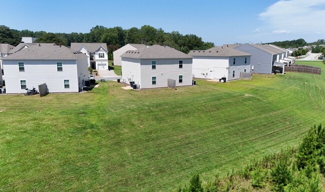 Photo - 125 Adger Rd