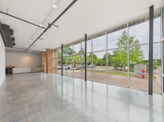 Photo - 209 Highland Park Ln Unit 101