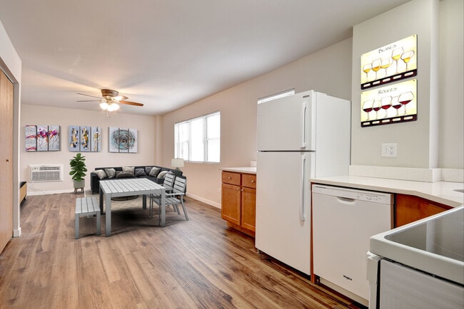 Photo - 4747 19th Street