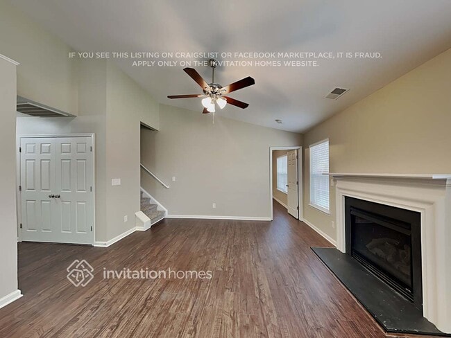 Photo - 2116 Clear Brook Dr