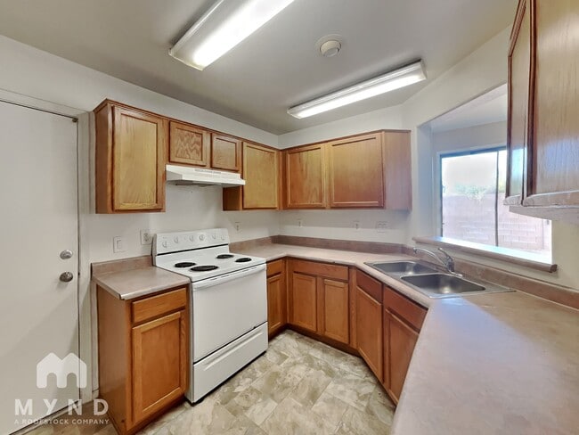 Photo - 8921 E Crescent Ave