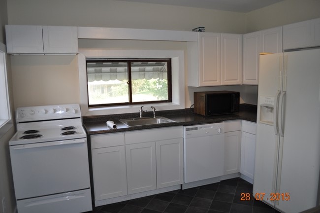 Photo - 524 McLane Ave