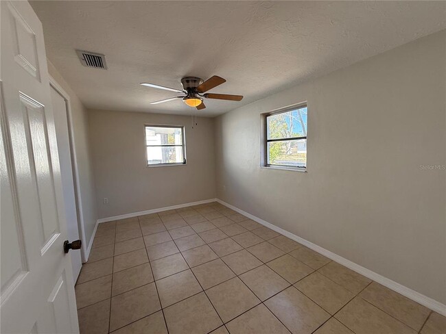 Photo - 6627 Jackson St