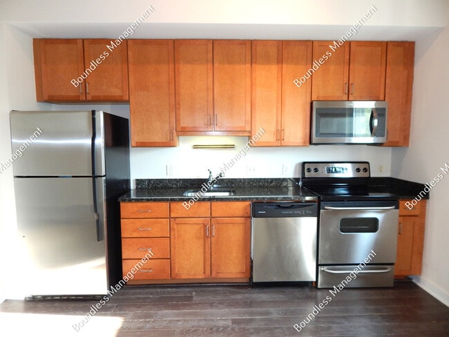 Photo - 620 Glen Iris Dr NE Unit 210