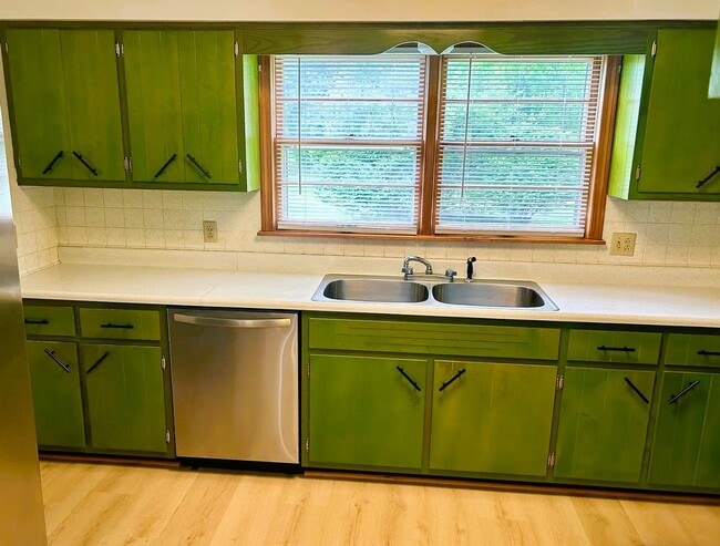 Photo - Corydon Rental | 3 Bedroom, 2 Bath Home on Nearly 2 Acres