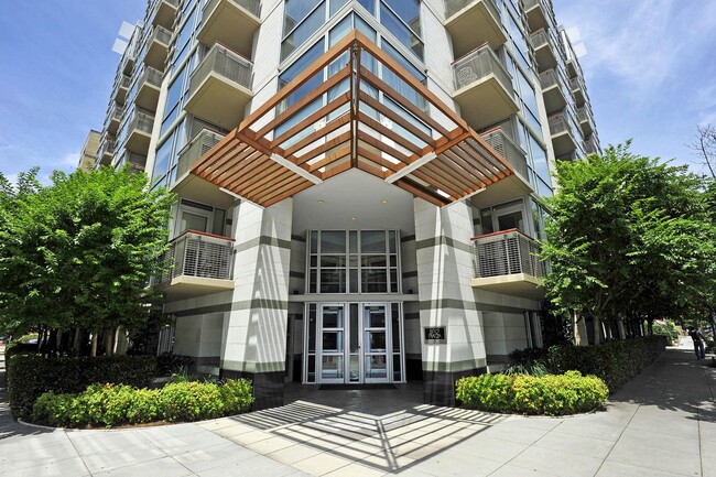 Photo - 1300 13th St NW Unidad # 603