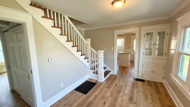 Photo - BATES HENDRICKS/GARFIELD PARK - 4 BR BEAUTIFULLY RENOVATED AVAILABLE NOW!