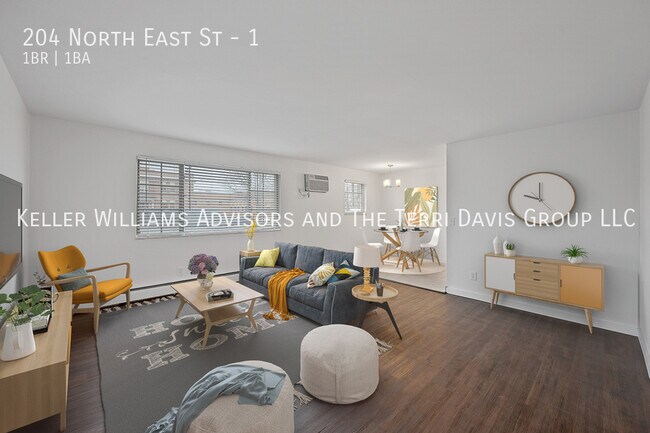 Photo - 204 N East St Unit 1